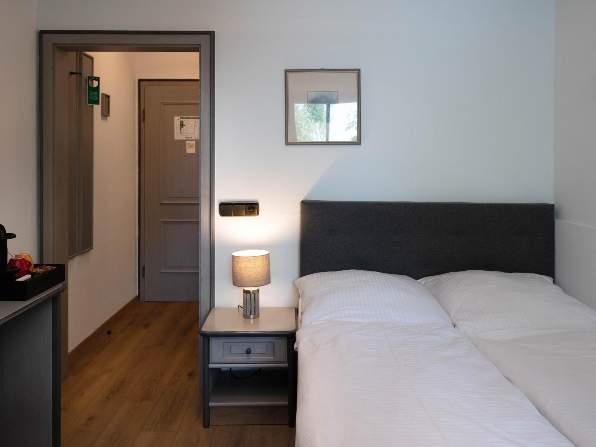 Seehotel Pegasus ヘルシング・アム・アンマーゼー エクステリア 写真