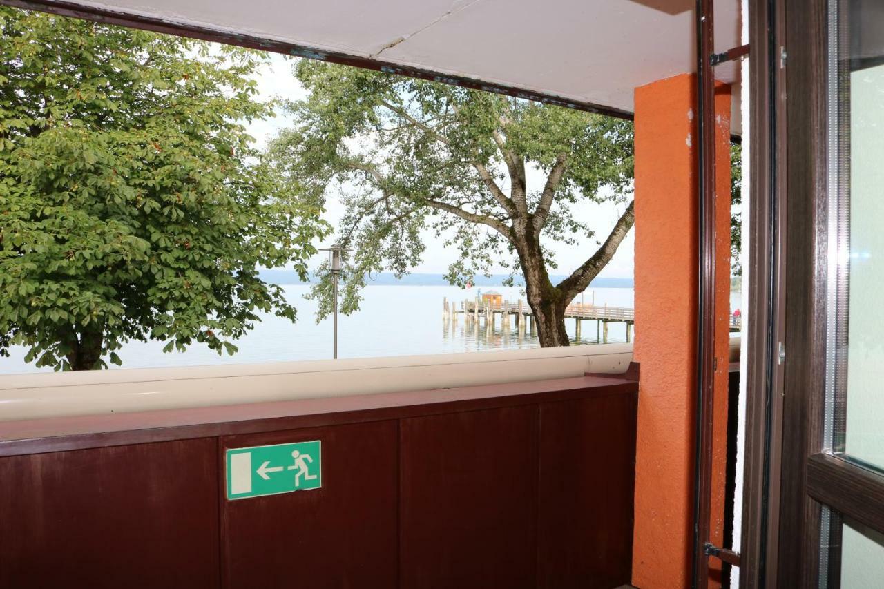 Seehotel Pegasus ヘルシング・アム・アンマーゼー エクステリア 写真
