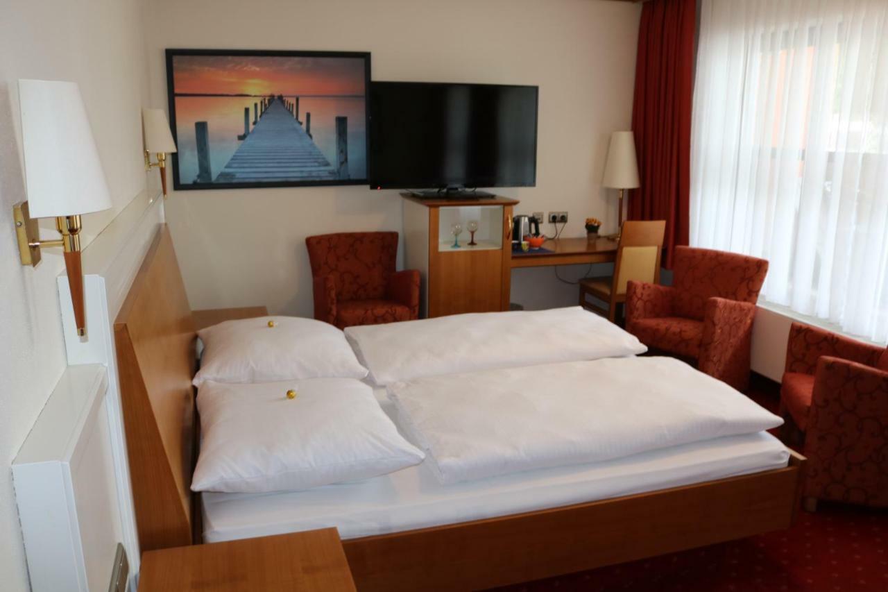 Seehotel Pegasus ヘルシング・アム・アンマーゼー エクステリア 写真